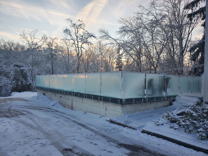 Customized Exterior Stainless Steel Glass Railing Outdoor Frameless Swimming Pool Fence