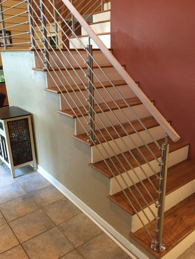 High quality stainless steel crossbar balustrade post for stair railing balcony railing