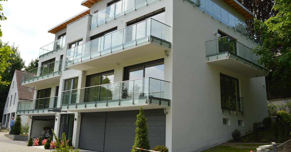 New Design Stainless Steel Railing Balcony Side Wall Mounted Smart Glass Spigots