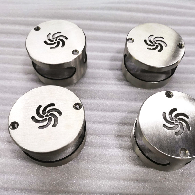 正在等待翻译……