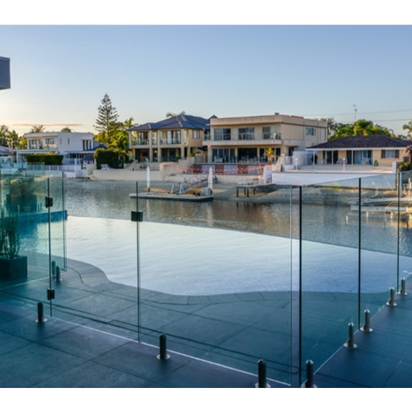 Grado SS316 rubinetto senza telaio in vetro piastra di base rotonda con trattamento passivante per piscina sale e ambiente marino