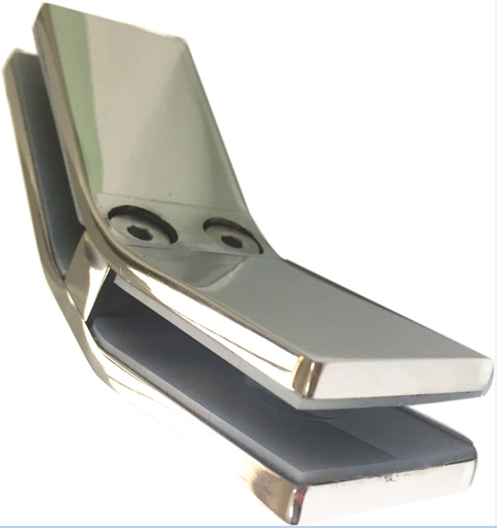 Roestvrij stalen hardware 135 graden glazen klemmen om hoekglaspanelen vast te houden