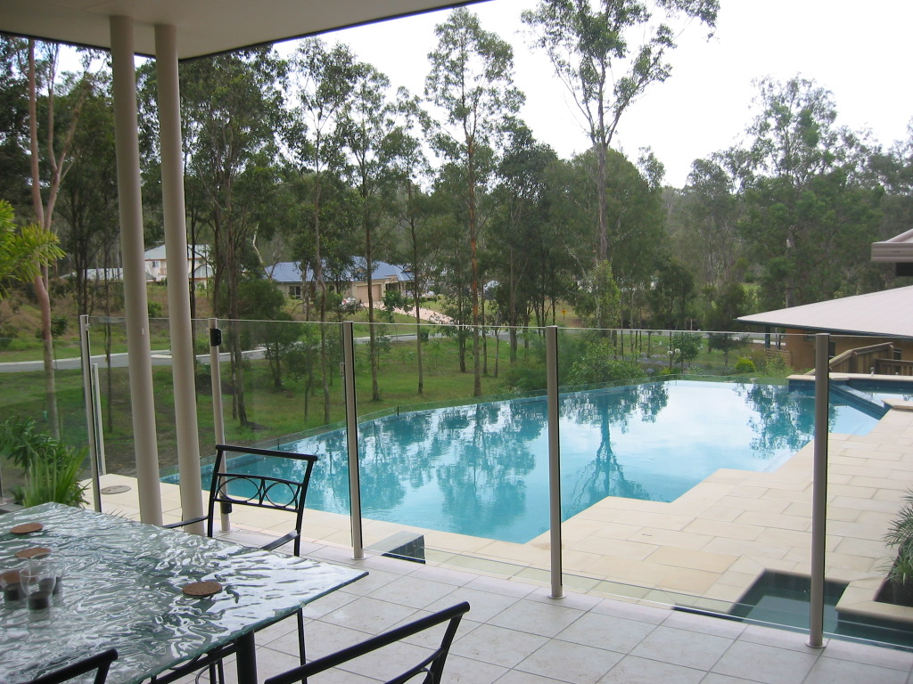 aluminum post for balcony glass fence