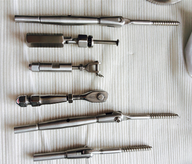 brossé tendeurs et les terminaux de câbles du système ferroviaire de câble en acier inoxydable