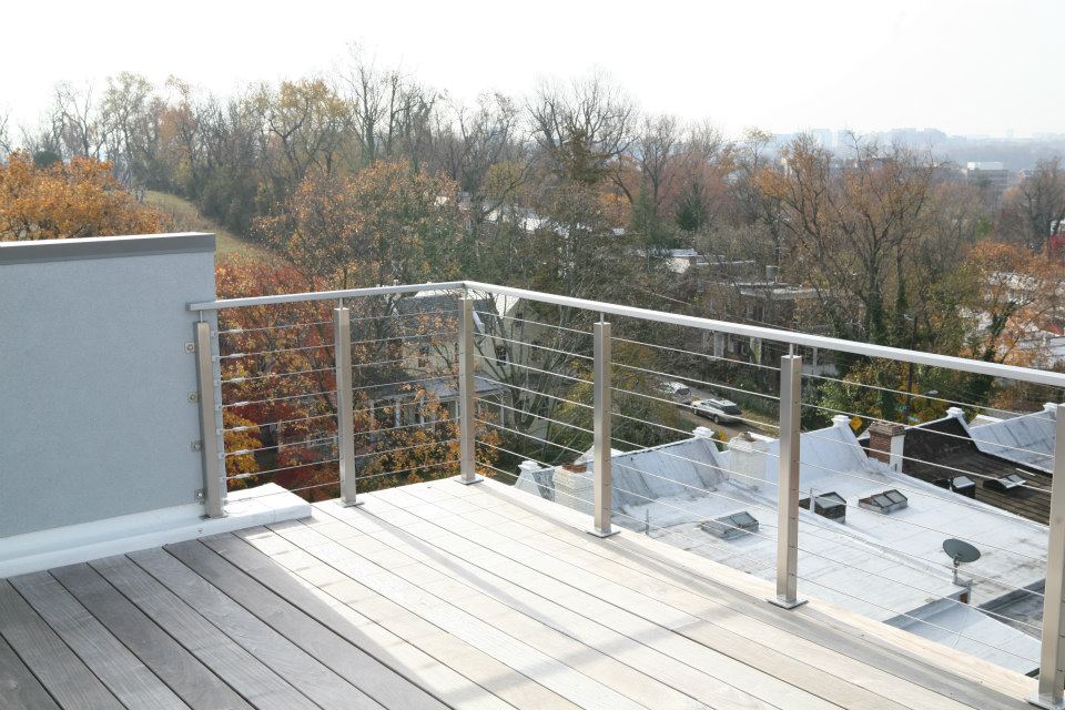 Deck Balkon Treppe Balustradendesign Edelstahlseil Geländer