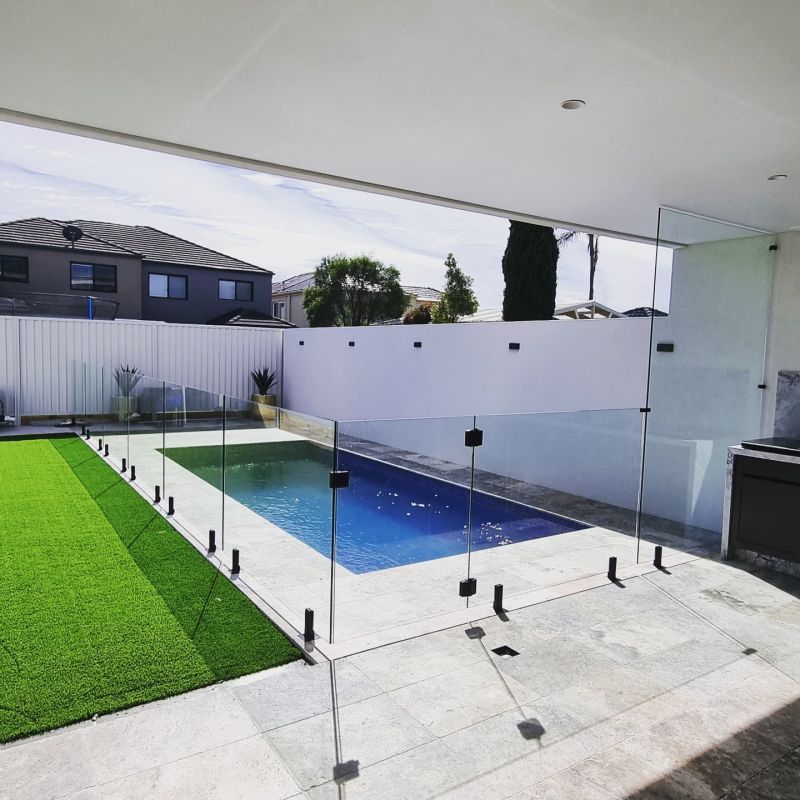 duplex 2205 stainless steel frameless railing balustrade pool fence glass spigot