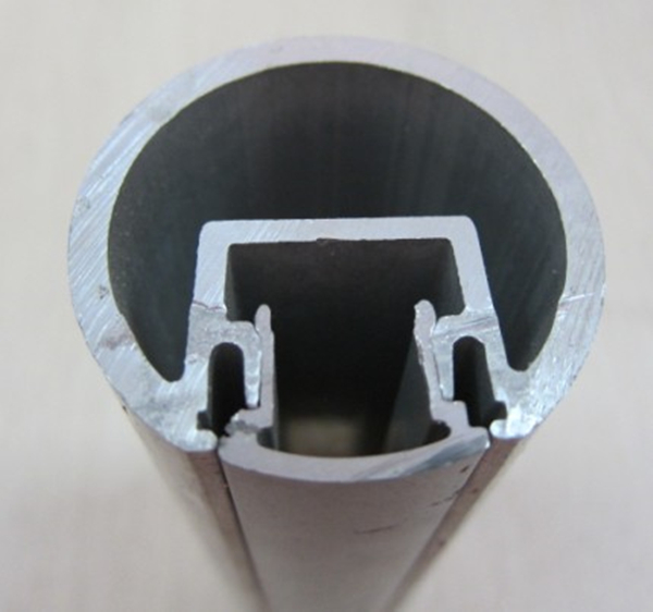 verre piscine poteaux de clôture en aluminium rondes après une façon