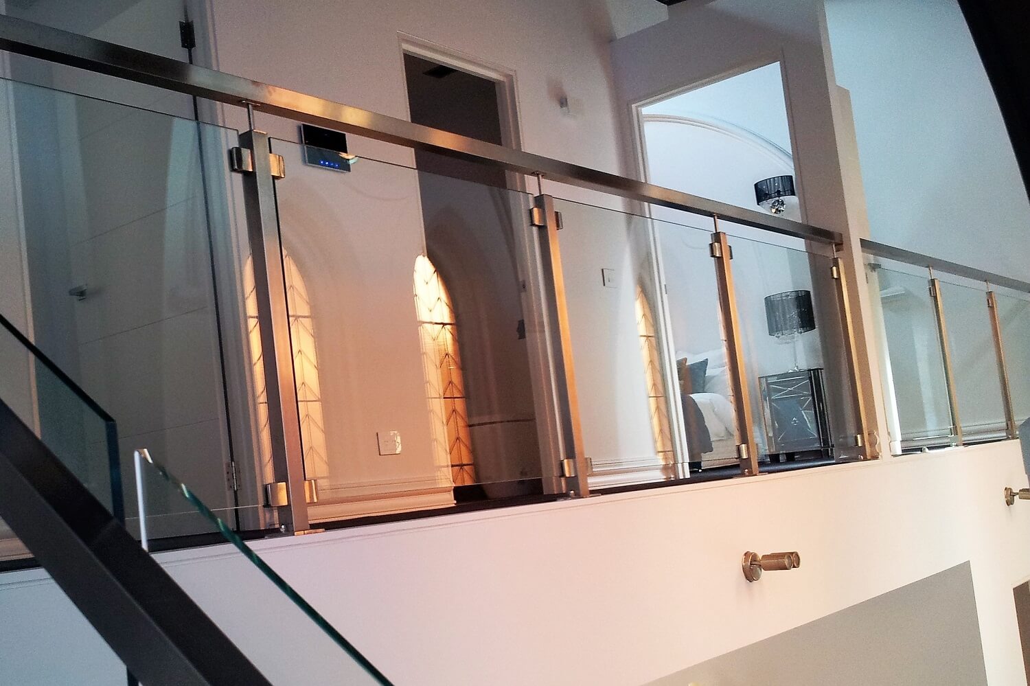 glass railing fitting stainless steel square type glass balcony clamp for fix