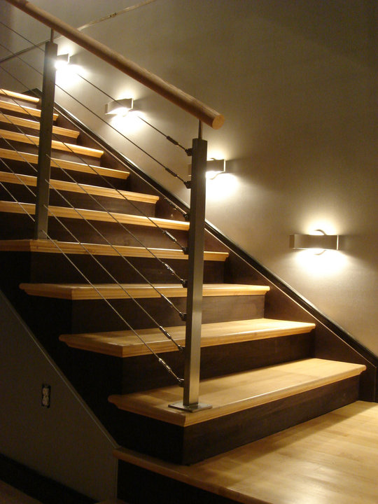 interior stair cable railing with 7 13 setcions of cable