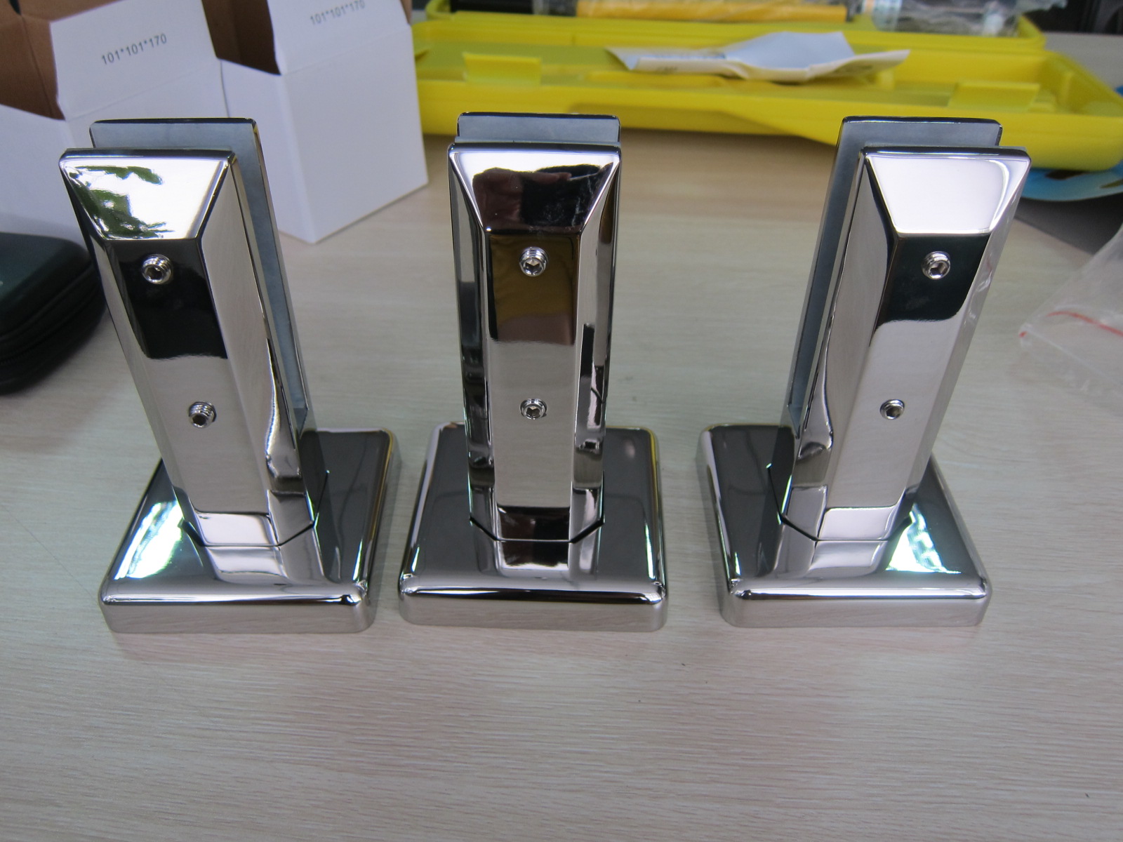 no holes deck mount stainless steel square spigot for pool fencing or balcony railing