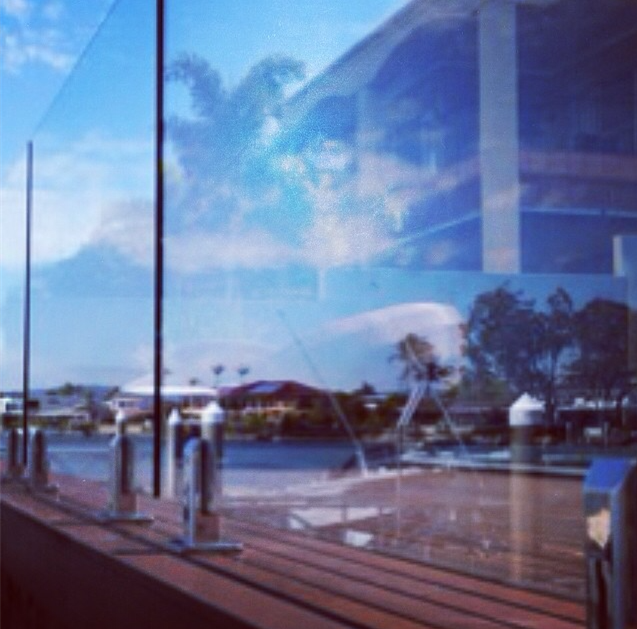 szkło na zewnątrz pokładu ogrodzenia ze stali nierdzewnej 316 Czop wokół basen lub morze