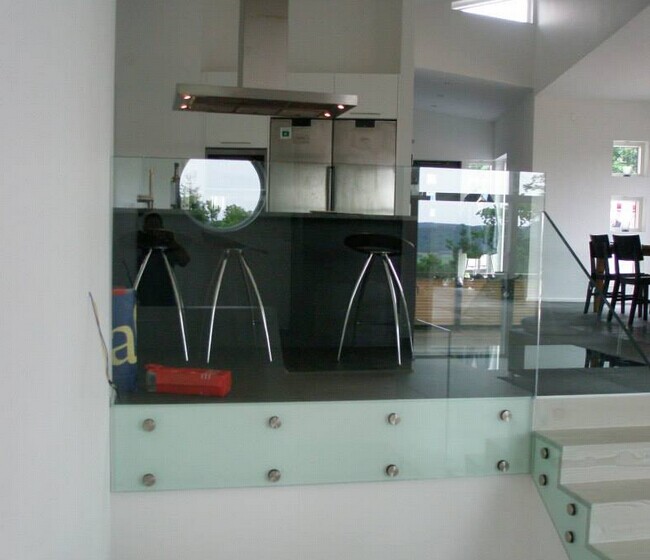 self-tapping standoff for frameless glass railing