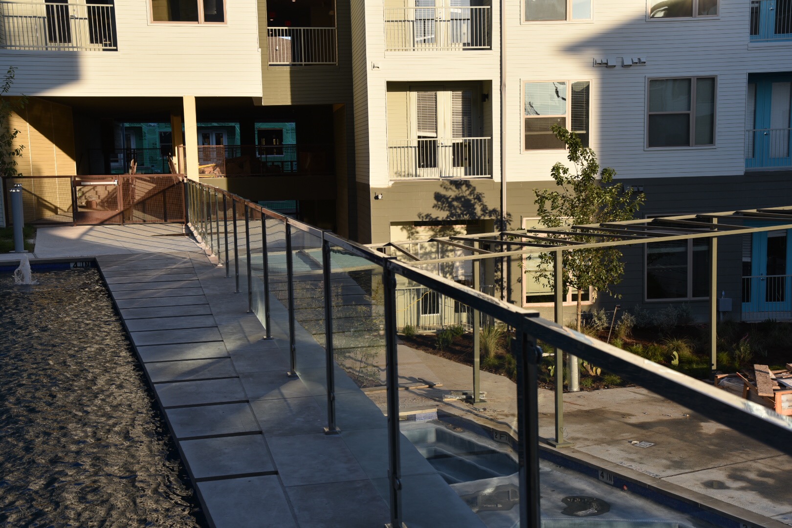 ساحة 2 بوصة زجاج حديدي وظيفة الفولاذ المقاوم للصدأ لتجمع السور