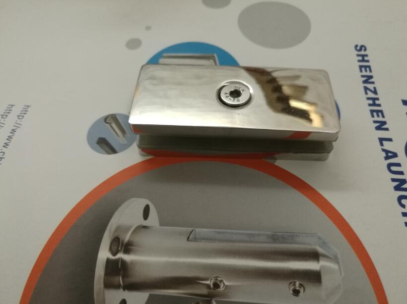 ruostumattomasta teräksestä valmistettu lasilenkki BC-80x35 lasilevyille