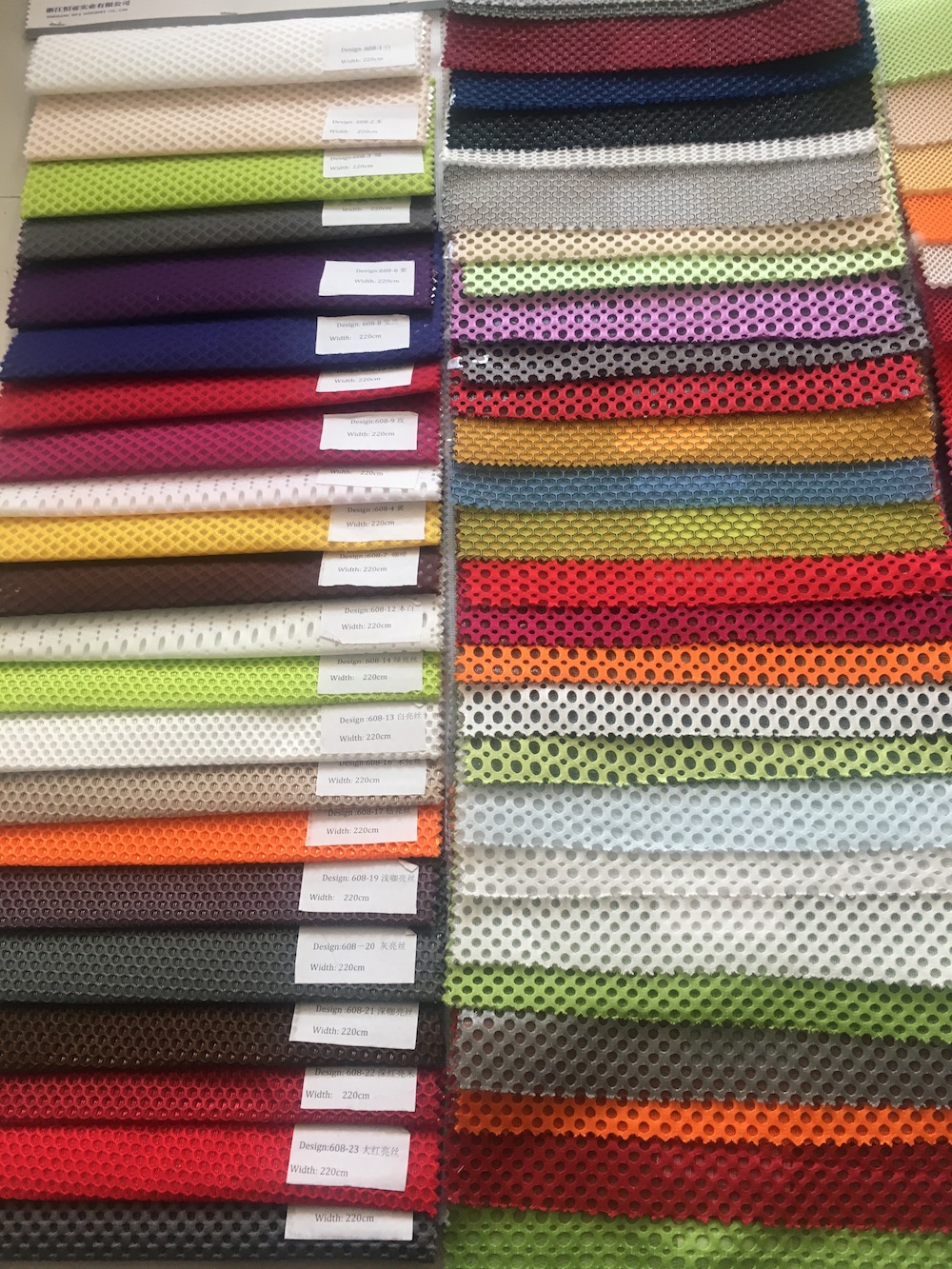 tela del espacio del borde del colchón