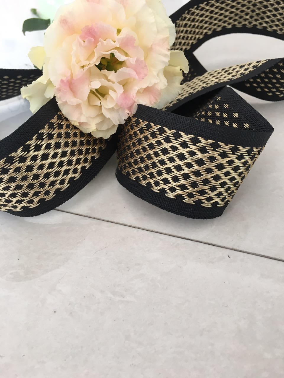 床垫胶带制造商