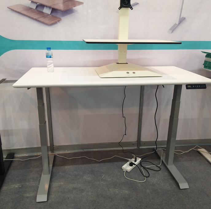CE شهادة الأثاث المكتبي الوقوف الجلوس مكتب قابل للتعديل الارتفاع