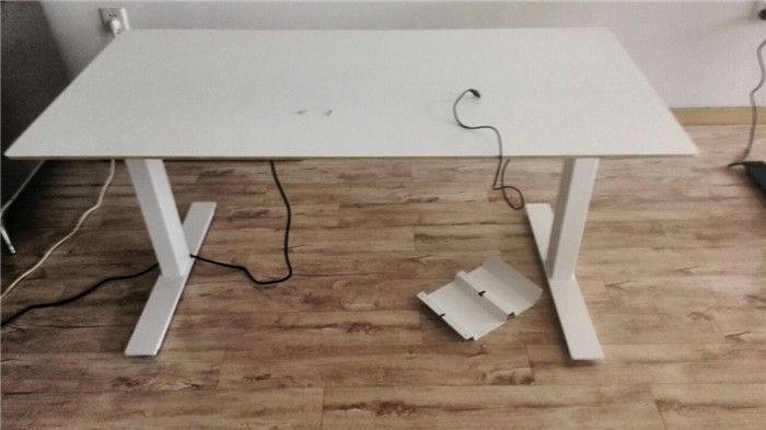 Suzhou smooth & silent lifting Height Adjustable Standing Desk Frame of China