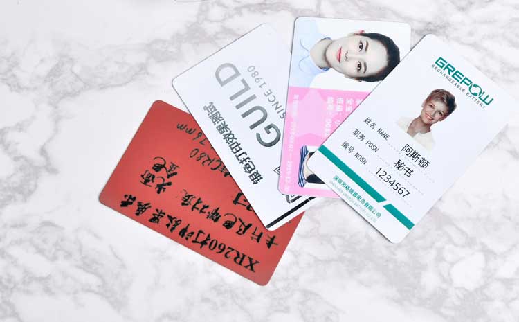 Plastic business card picture description