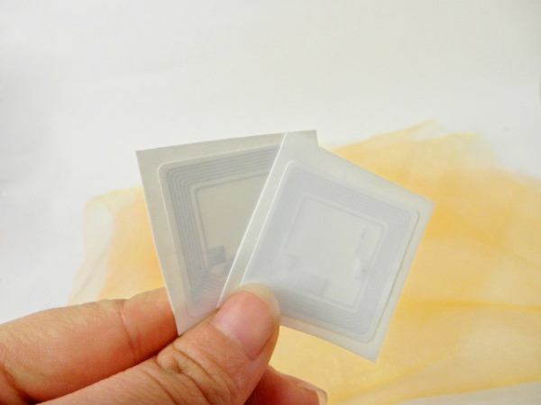 Adhesive Mifare Ultralight NFC Tag Label