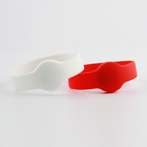 closed round shape silicone RFID wristband