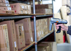 How Does The RFID Handheld Reader Help Logistics