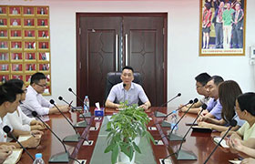 China Partijtak van Shenzhen MKB E-Commerce Promotion Association gehouden 