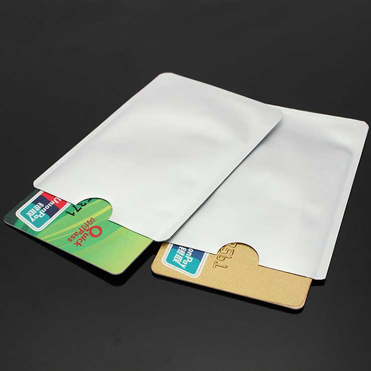 RFID Blocking Card Sleeve Anti-Feft Titolare della carta di credito Anti-Credito in alluminio Scheda di gioco