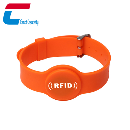 Polsino dell'orologio in silicone RFID con fibbia in metallo