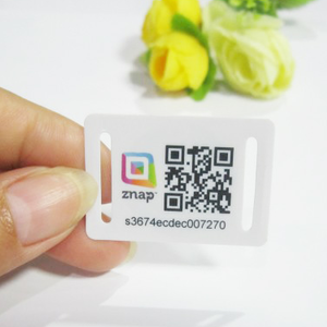 Tag NFC con il QR code per polsino nfc
