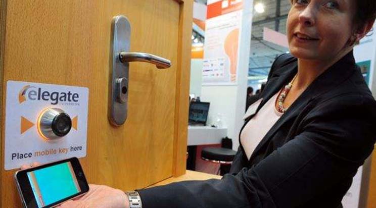 China NFC play in the access control system manufacturer