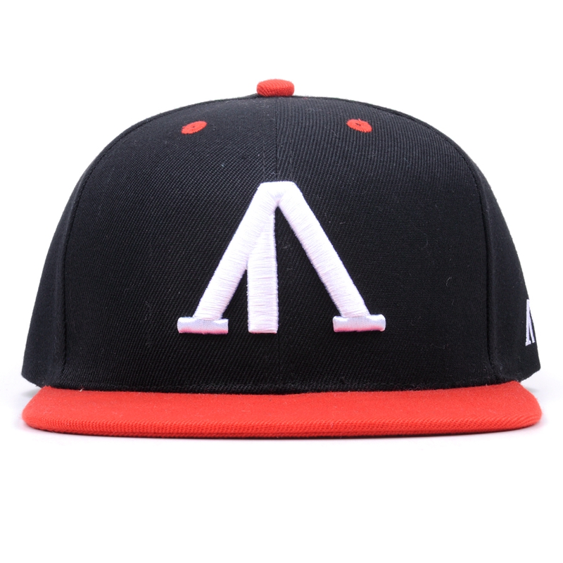 6 Panel Custom Embroidery Snapback Caps