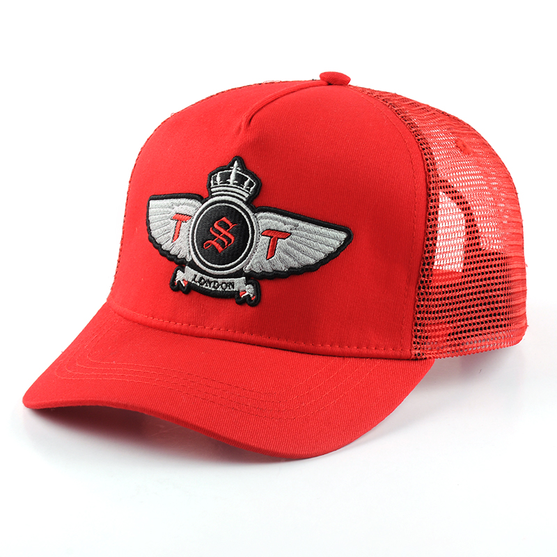5 panels embroidery red trucker caps custom china