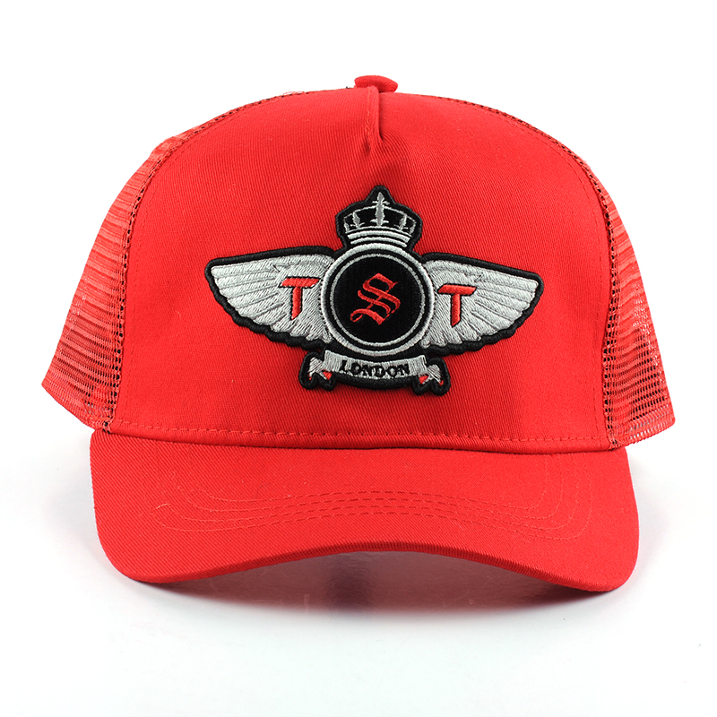 5 panels embroidery red trucker caps custom china