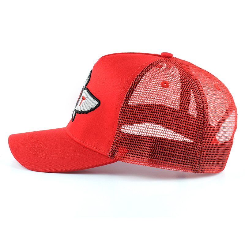 5 panels embroidery red trucker caps custom china