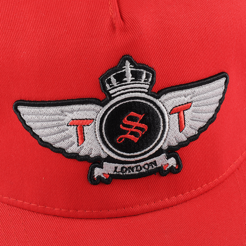 5 panels embroidery red trucker caps custom china