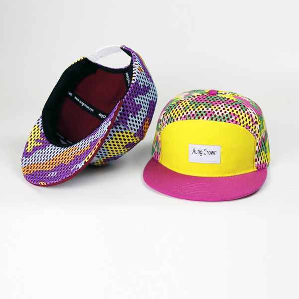 Custom fitted snapback hat