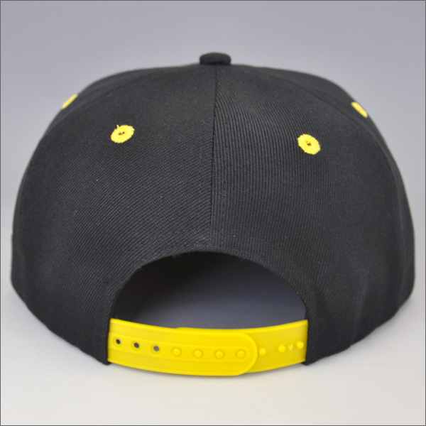 High Embroidery Snapback for Wholesale