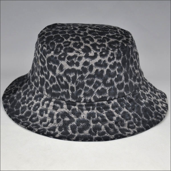 Leopard pattern bucket hat