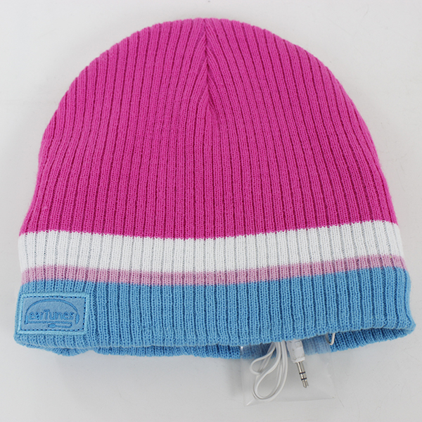 black cap for headphones with embroidery