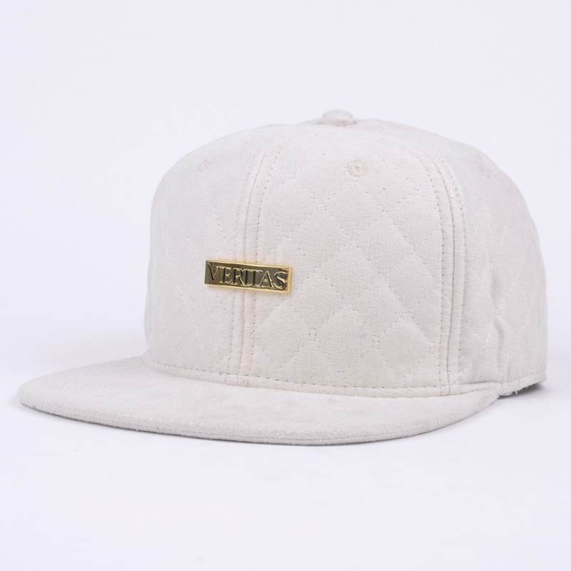 custom embroidered snapback capwholesale