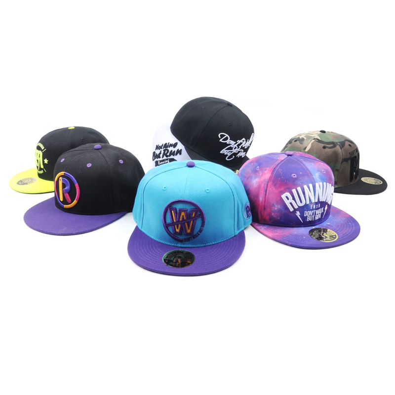 custom embroidery snapback cap supplier