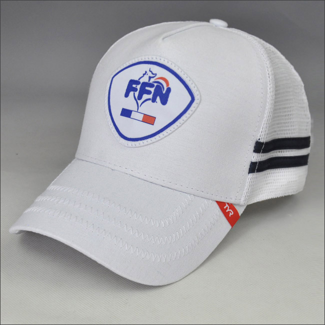 fashionable foam and mesh trucker cap