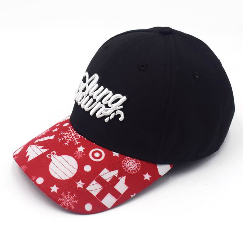 cappellini da baseball a tesa larga con stampa aungcrown