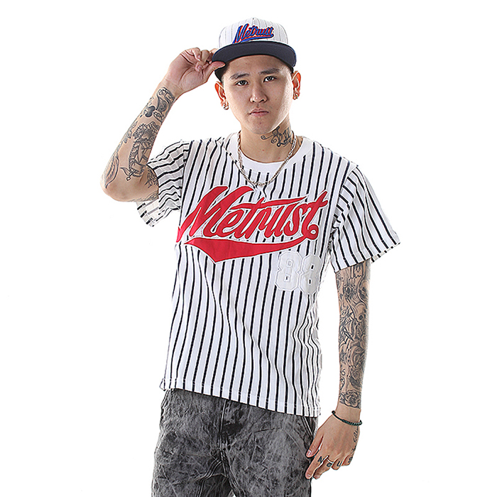 logotipo feito sob encomenda da camisa de t do algodão das listras