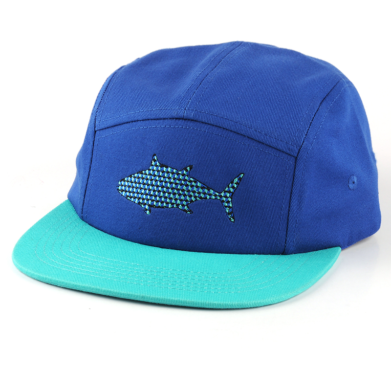 Bordado de dos tonos 5 paneles diseño de gorras al por mayor