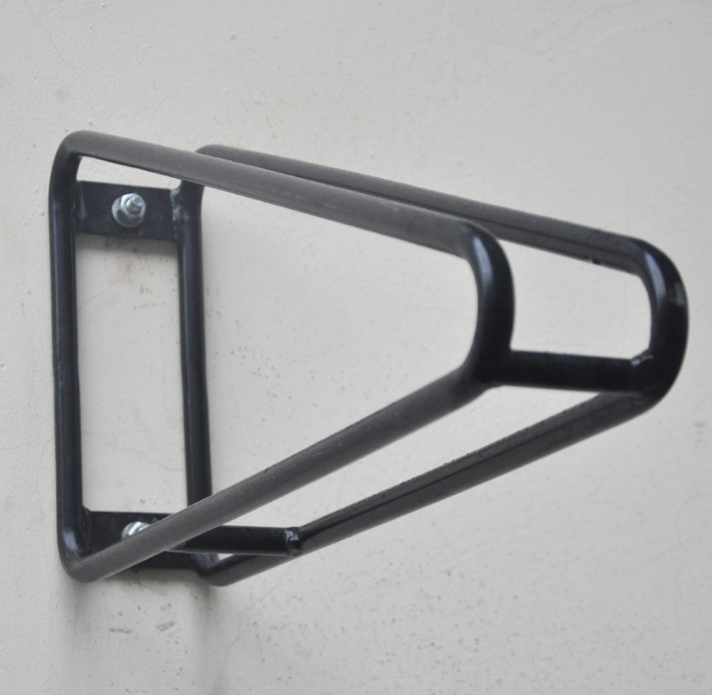 Китай Прочная вертикальная стойка для велосипедов с черным порошковым покрытием производителя