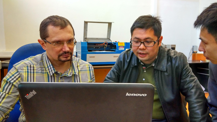 Russia Customers Visiting 3