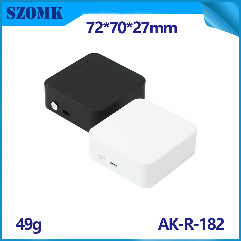 Boîte d'étanchéité en plastique portable de haute qualité ABS HEAD GRADE OEM accepte l'imperméable jolie coloré AK-R-182