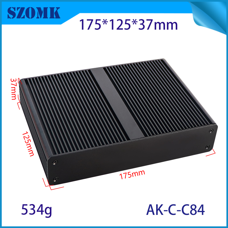 Nouvelle arrivée en aluminium extrudé en aluminium Cutom Longueur Profil en aluminium Black Case AK-C-C84 37 * 175 * 125 mm